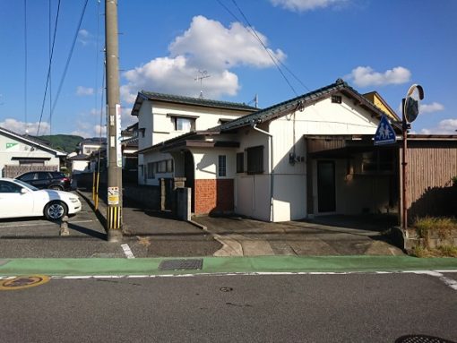庭造りから楽しめる86坪の土地